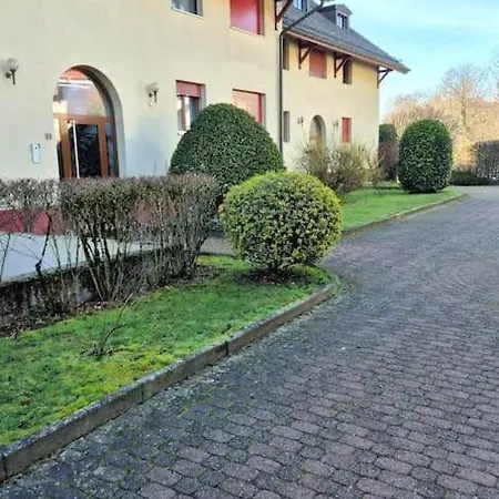 Le Champ Ensoleille De Lejlighed Bogis-Bossey